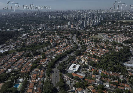 Ampliao da rodovia Raposo Tavares, em So Paulo (SP)