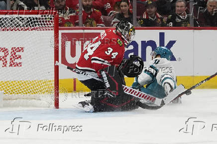 NHL: San Jose Sharks at Chicago Blackhawks