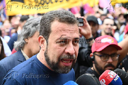 Caminyada com Boulos, Marta e Lula na Av. Paulista