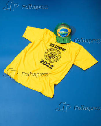 Bon e camiseta de Jair Bolsonaro