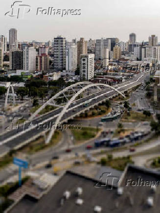 Viaduto Reinaldo de Oliveira, mais conhecido como Ponte Metlica