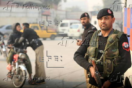 Security checkpoint on the eve of Christmas in Peshawar