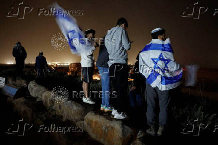 Right-wing Israelis stage a convoy protest towards Israel's border with the Gaza Strip