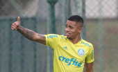 Gabriel Jesus no treino do Palmeiras