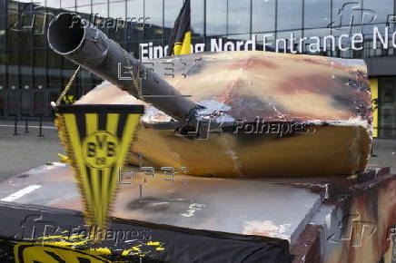 Protest at General Meeting of Borussia Dortmund