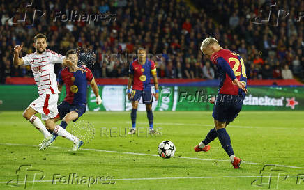 Champions League - FC Barcelona v Brest