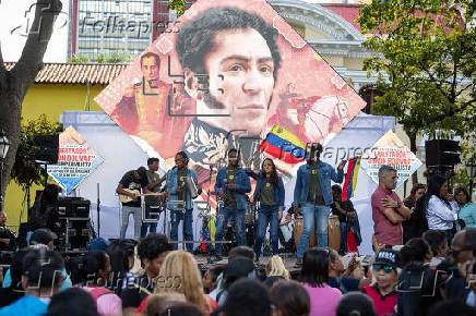 El chavismo celebra con msica los cuatro meses de la controvertida reeleccin de Maduro