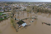 Storm Herminia hits western France