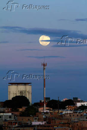 Vista da lua em Manaus