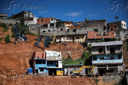 Local onde houve deslizamento de terra que matou 18 pessoas em Franco da Rocha