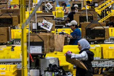 Amazon fulfillment center buzzes on Cyber Monday