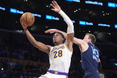 NBA: Memphis Grizzlies at Los Angeles Lakers