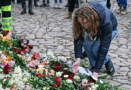 German Chancellor Scholz visits Magdeburg's Christmas market following vehicle-ramming attack