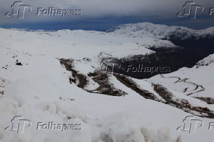 Valle Nevado, estao de esqui a 57