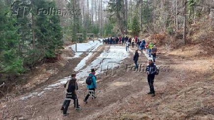 Folhapress - Fotos - Environmentalists Protest Against Construction Of ...