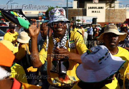 South Africa's African National Congress (ANC) take part in election campaign, in Soweto