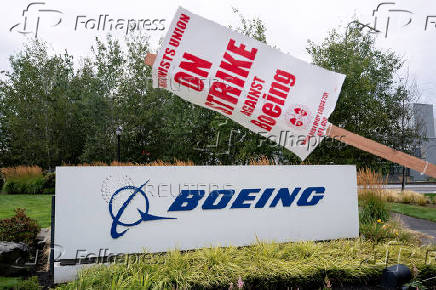 FILE PHOTO: Boeing's Washington state factory strike in Renton