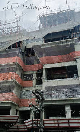 Canteiro de obras de construo civil em SP