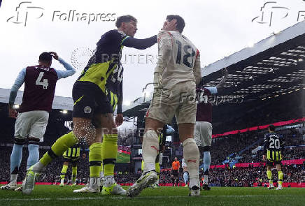 Premier League - Aston Villa v Manchester City