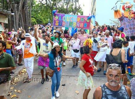 Folhapress Fotos Desfile Do Bloco Loucura Suburbana 2024