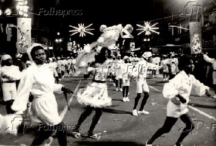 Carnaval 1977 - Desfile da Nen de Vila Matilde em So Paulo