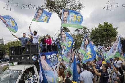 O prefeito e candidato Ricardo Nunes (MDB), faz carreata em SP