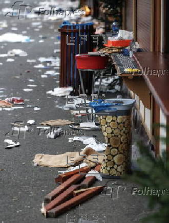 German Chancellor Scholz visits Magdeburg's Christmas market following vehicle-ramming attack