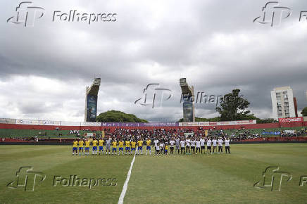 Jogo de despedida do jogador paulinho no caninde em so paulo