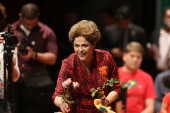 Dilma Rousseff participa do ato contra o impeachment, em Braslia