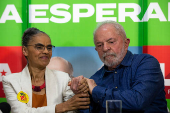 O presidencivel Lula (PT) e a ex-ministra Marina Silva durante coletiva