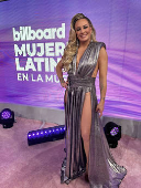 Sin Karol G y con moda clsica se celebra gala Billboard Mujeres Latinas en la Msica