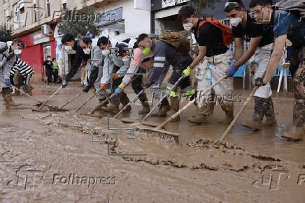 Valencia afronta el fin de semana con el reto de avanzar en la recuperacin de la zona cero de la dana