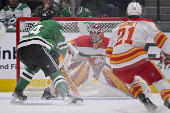 NHL: Calgary Flames at Dallas Stars