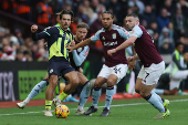 Premier League - Aston Villa v Manchester City