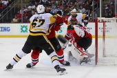 NHL: Pittsburgh Penguins at New Jersey Devils