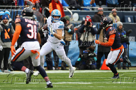 NFL: Detroit Lions at Chicago Bears