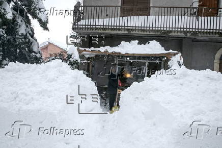 Heavy snow hits Abruzzo region, central Italy