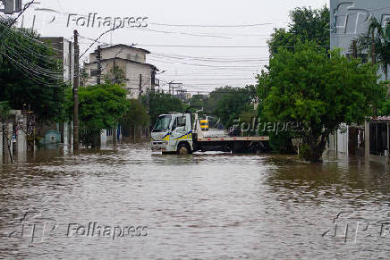 Ruas seguem alagadas nas reas mais baixas do centro e bairros de Venncio Aires