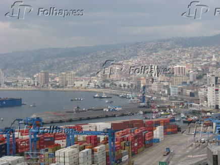 Vista geral do porto de Valparaso,