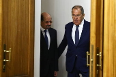 Russian Foreign Minister Lavrov meets with his Yemeni counterpart Al-Zindani in Moscow