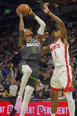 NBA: Houston Rockets at Minnesota Timberwolves