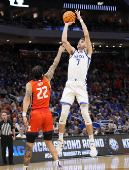 NCAA Basketball: NCAA Tournament Second Round-Illinois at Kentucky