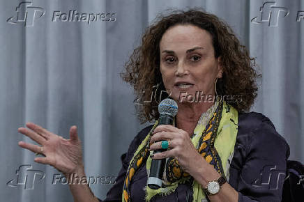Elena Landau, durante o debate 