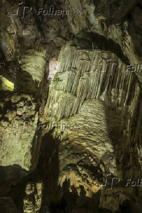 Espeleotemas da Caverna do Diabo - Parque Estadual de Jacupiranga