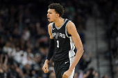 NBA: Washington Wizards at San Antonio Spurs