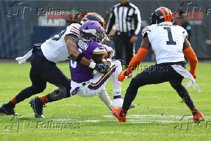 NFL: Minnesota Vikings at Chicago Bears