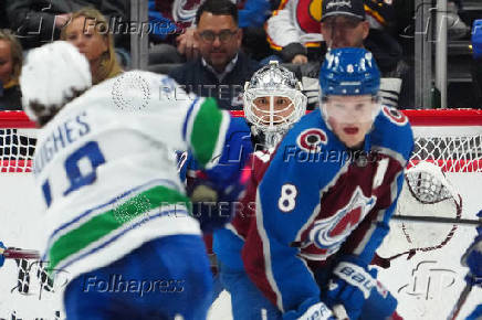 Folhapress Fotos Nhl Vancouver Canucks At Colorado Avalanche