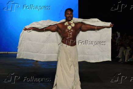 Desfile nalimo na casa de criadores 55