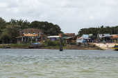 Terminal hidrovirio no rio Paracauari, na ilha de Maraj
