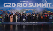 Chefes de estado posam para foto oficial de encerramento do G20